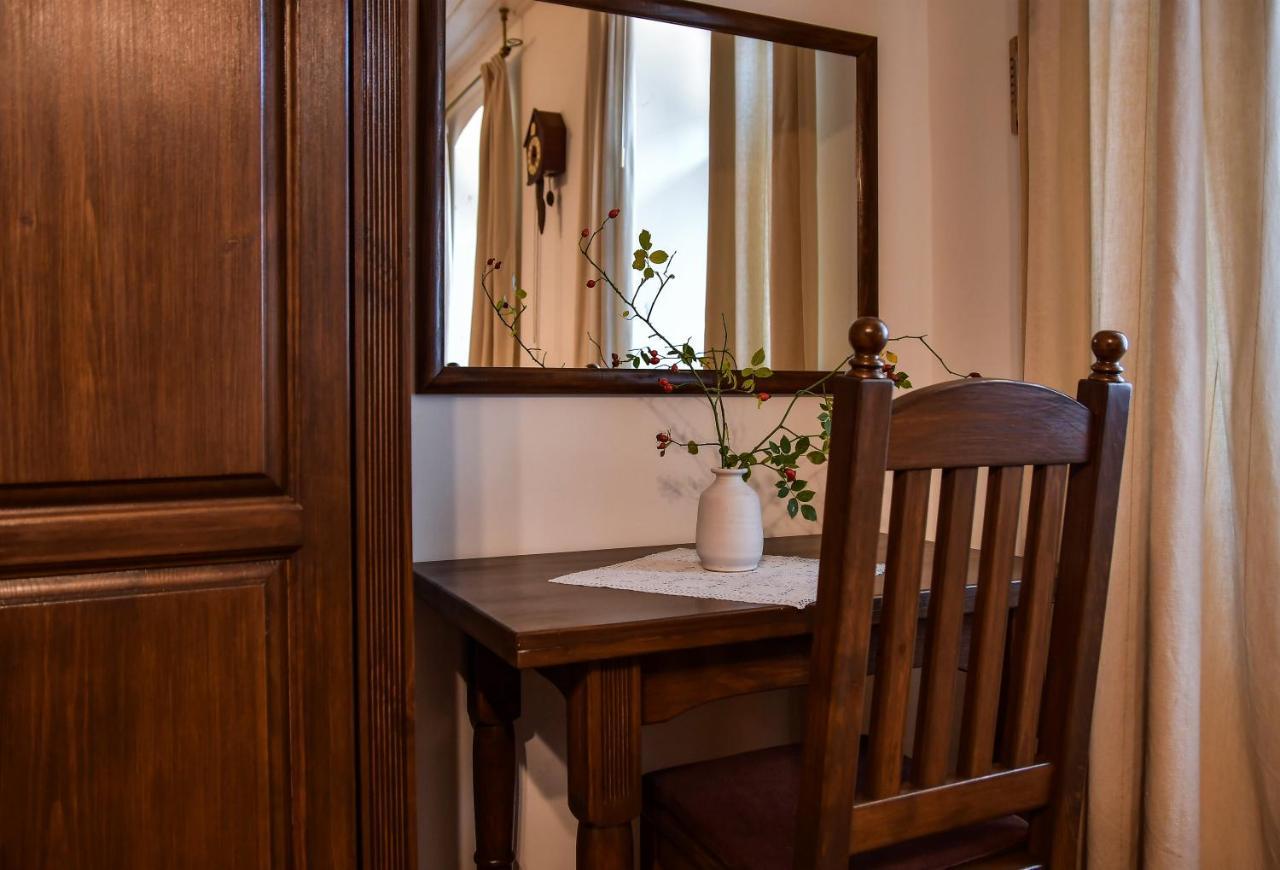 Szin-Es Vendeghaz Bed and Breakfast Szentes Eksteriør billede