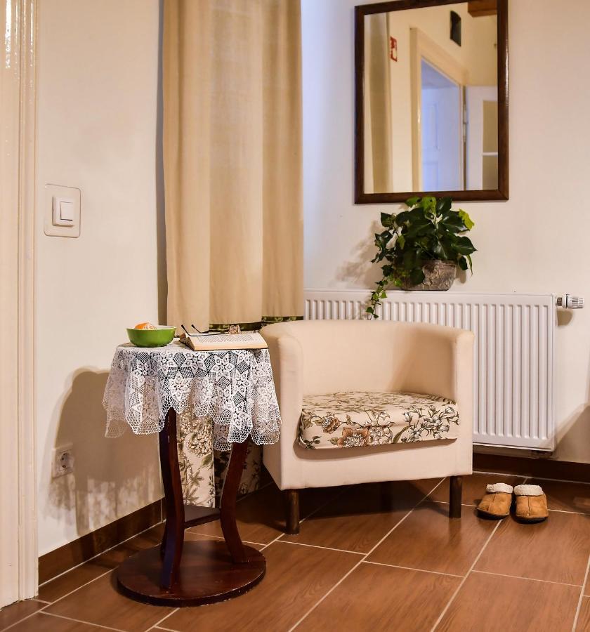 Szin-Es Vendeghaz Bed and Breakfast Szentes Eksteriør billede